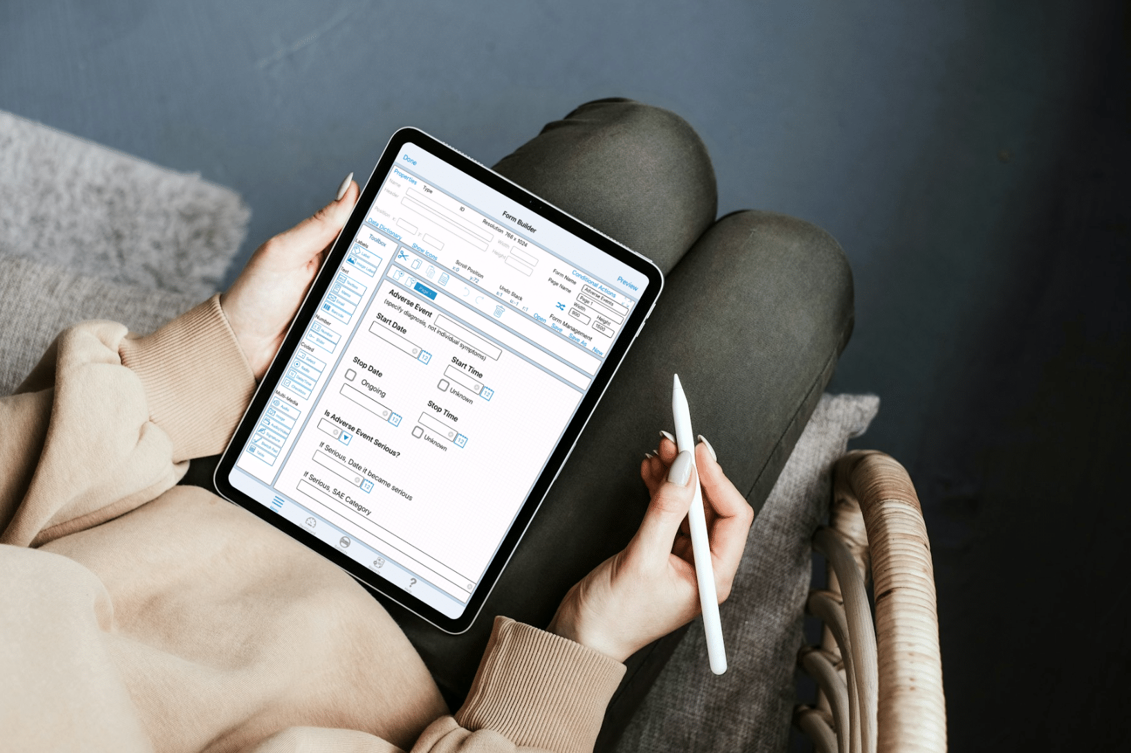 Build Better Studies Faster: 3 Advantages of Mobile eClinical Platforms